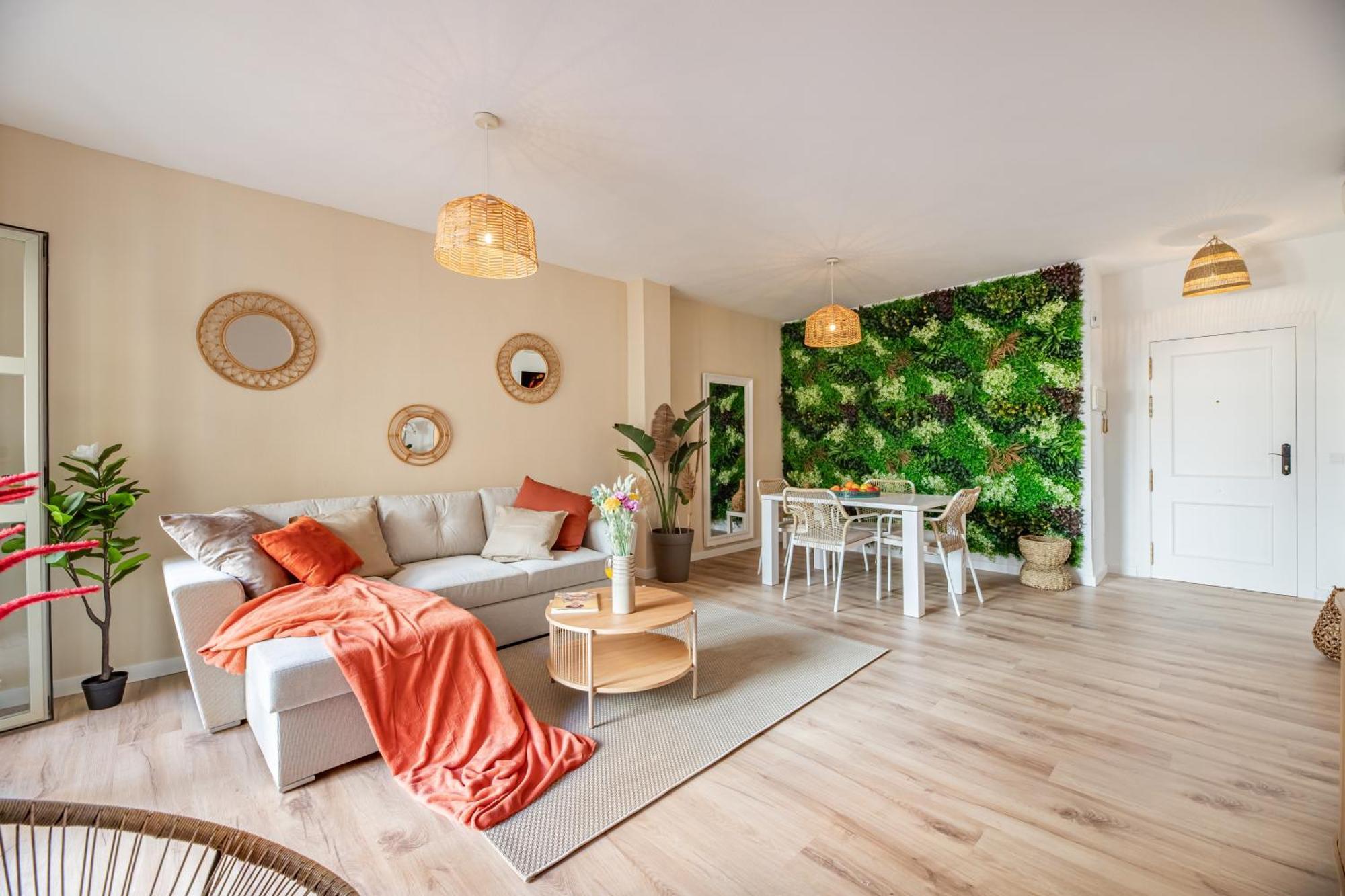 Apartamento Charming 4-bedroom In Malaga's Historic Center *